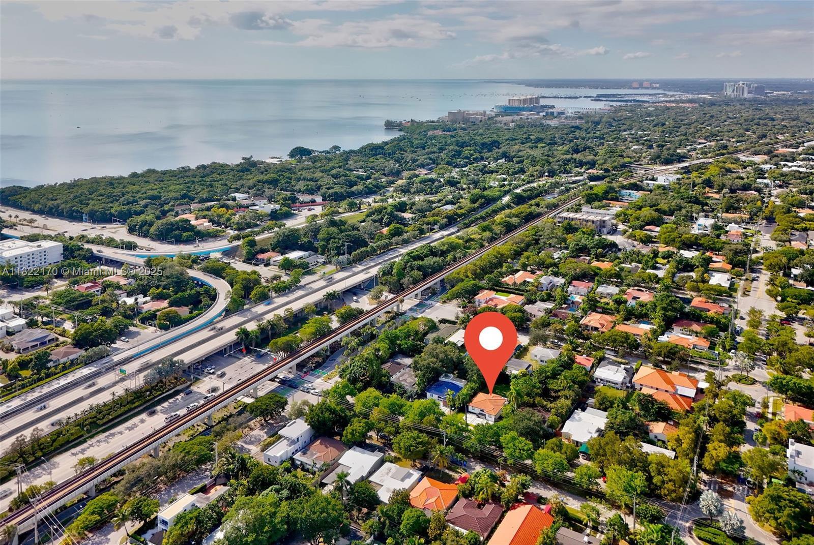 Building Photo - 130 SW 25th Rd