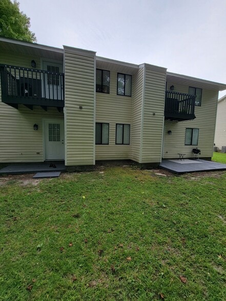 Building Photo - 201 Shipman Rd