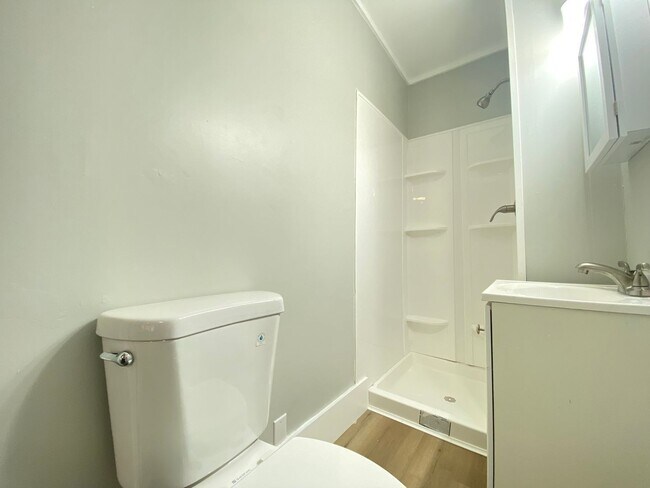 Building Photo - 241 S Main St