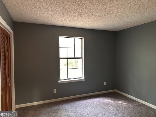 Building Photo - 200 Admiral's Walk Dr