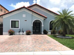 Building Photo - 4400 SW 164th Path