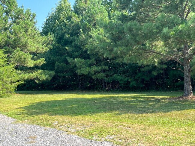 Building Photo - 120 Galaxy Dr