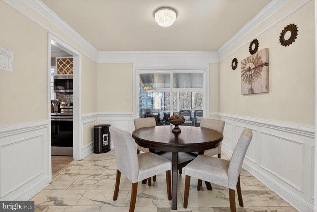 Building Photo - 4854 Langer Ln