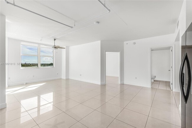 Building Photo - 3180 SW 22nd St