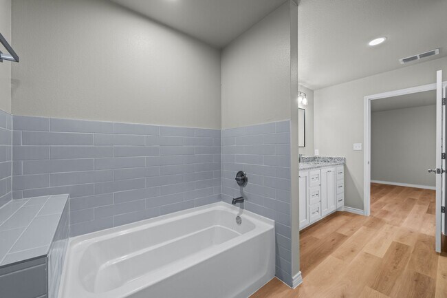 Building Photo - Country Living In Idalou ISD!