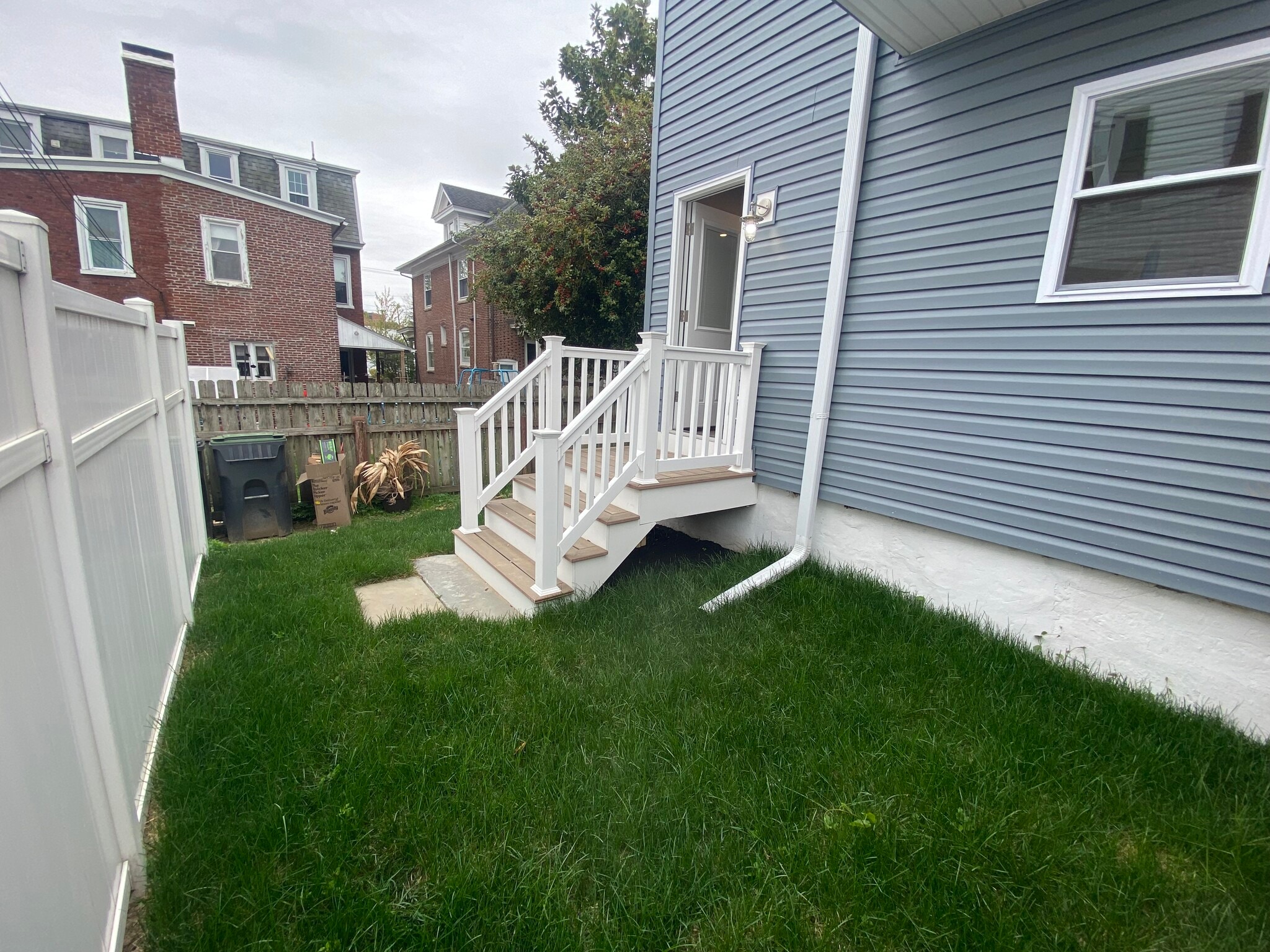 Back yard - 417 Jones St