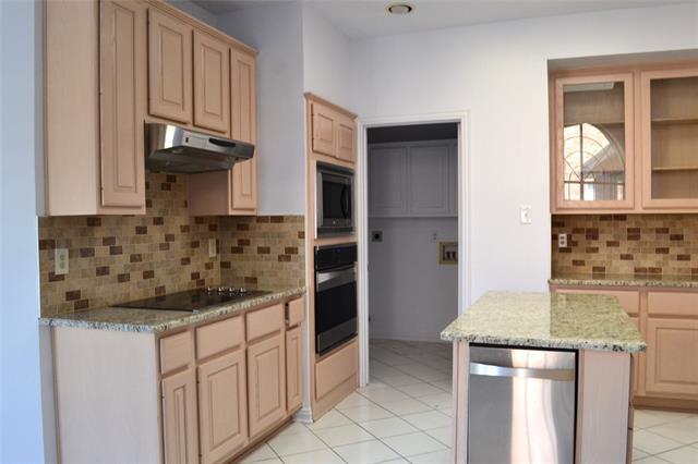 Building Photo - 3609 Adavale Dr