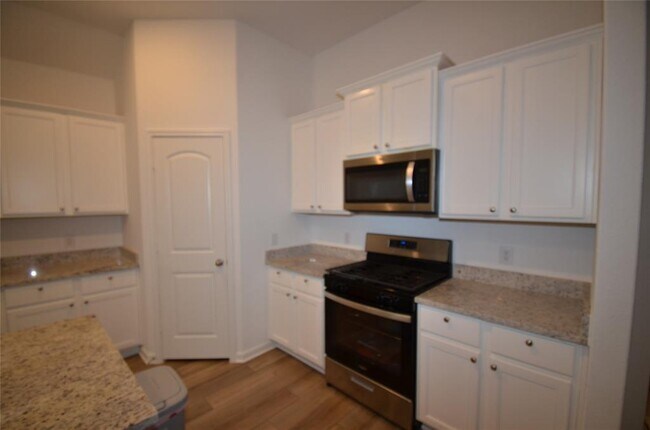Building Photo - 1187 Amy Dr