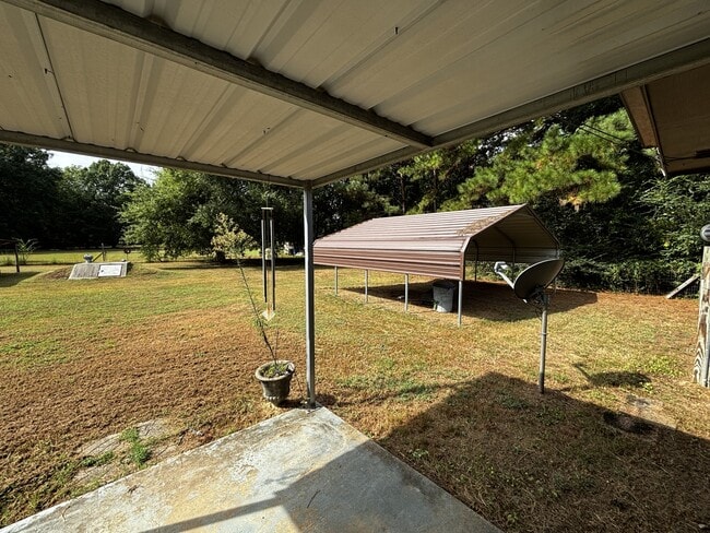 Building Photo - 6 Treva Ln