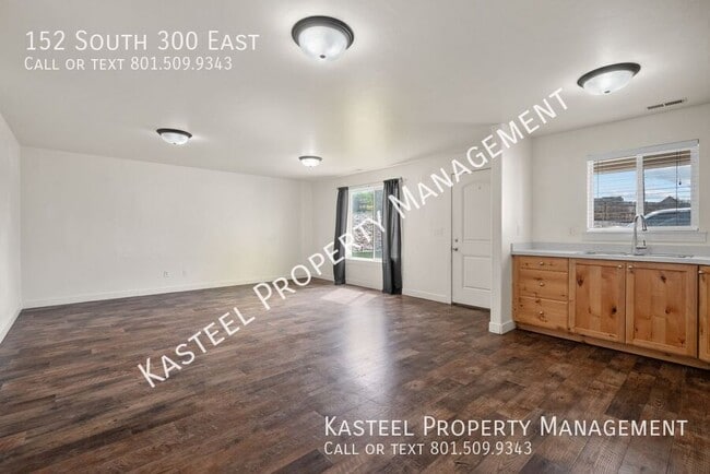 Building Photo - 152 S 300 E