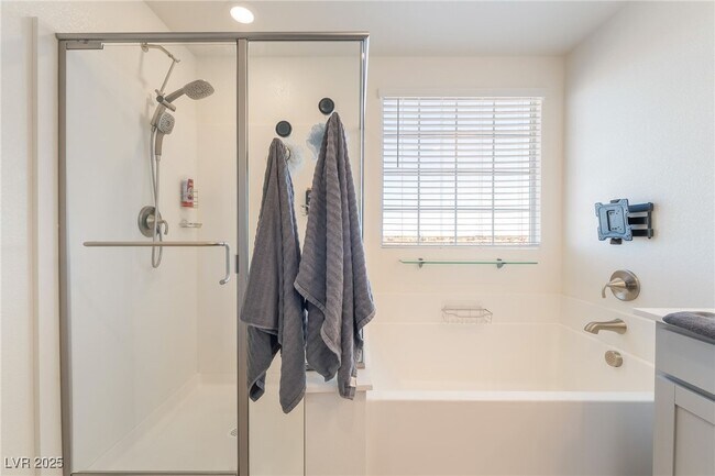 Building Photo - 2966 Gallarate Dr