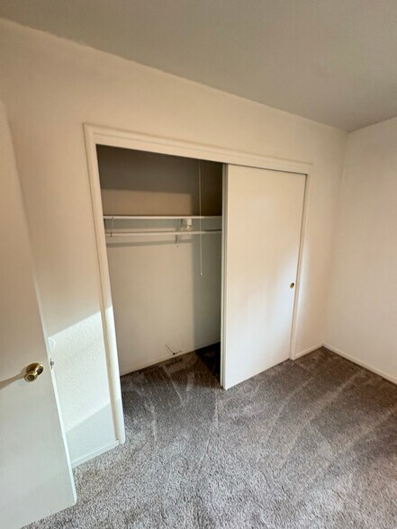 Building Photo - 3075 Miles Way