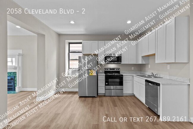 Building Photo - 2058 Cleveland Blvd