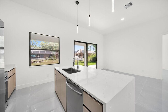 Building Photo - Be the first in occupy this 2025 constructed home in the city of North Port,FL! Qualify for a dep...
