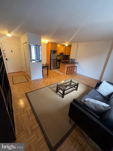 Building Photo - 950-925 25th St NW