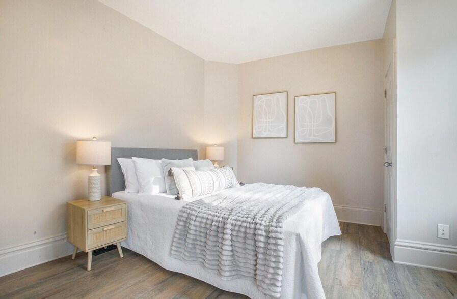 Building Photo - 311 Robey Pl SE