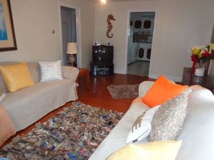 Building Photo - 1335 Simpson Ave