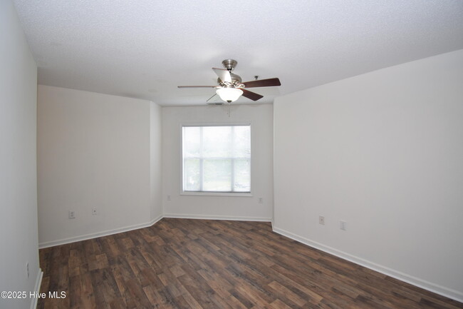 Building Photo - 531 Spring Forest Rd