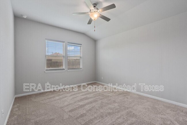Building Photo - 17300 Antioch Ave