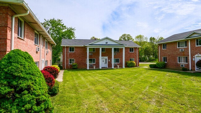 Building Photo - 4707 Fishcreek Rd