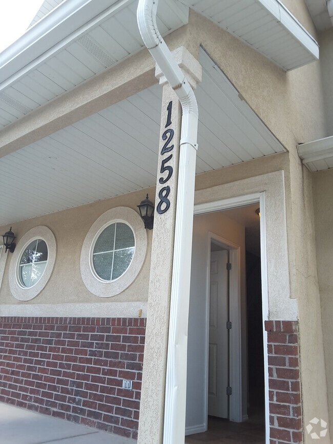 Building Photo - 1258 N Bridalwood Loop