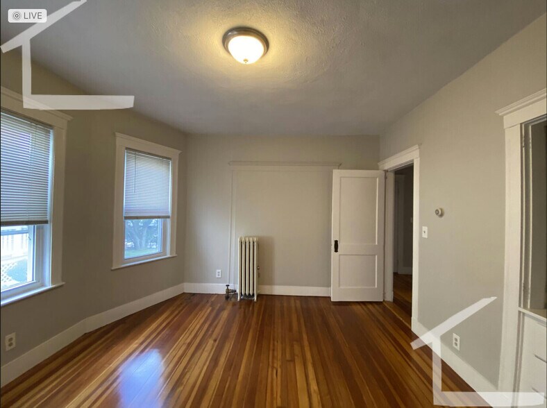 Building Photo - 36 North Beacon St