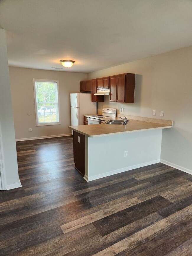 Cozy apartment for rent 64 Coats Cir Benson NC 27504 Apartment Finder