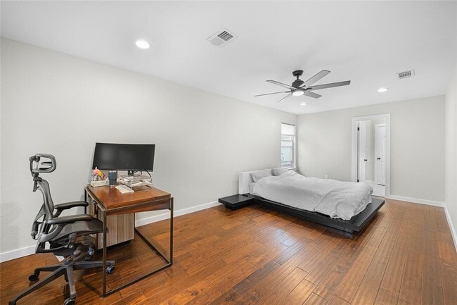 Building Photo - 4616 Ganymede Dr