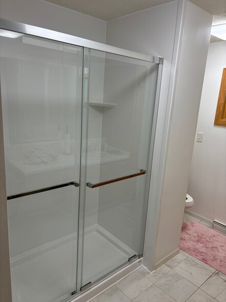 Main upstairs shower - 815 E 6th St