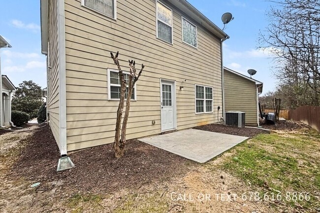 Building Photo - 2054 Appaloosa Way