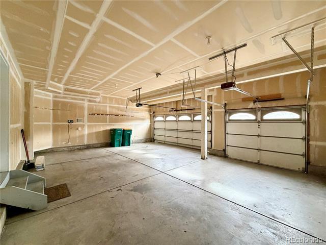 Building Photo - 22163 E Rowland Pl