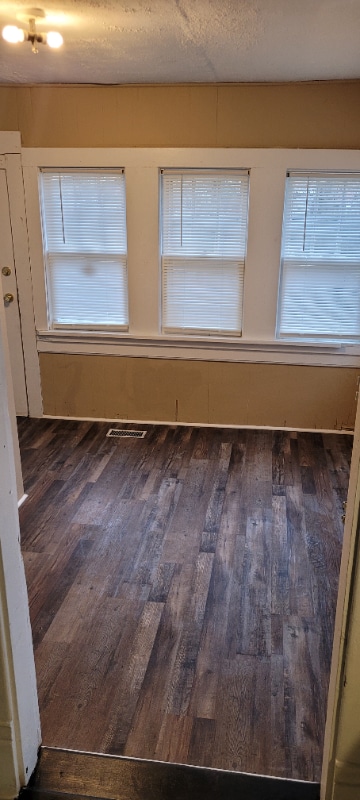 Building Photo - 350 Margrave Dr