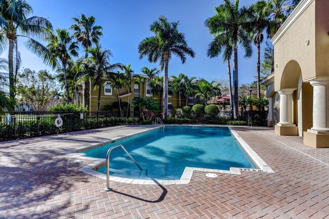 Building Photo - 4991 Bonsai Cir