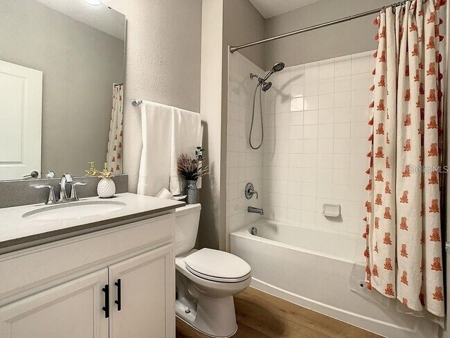 Building Photo - 10264 Love Story St