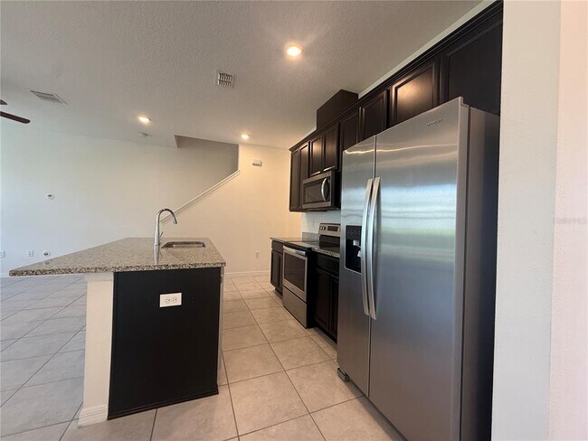Building Photo - 1413 Garden Arbor Ln