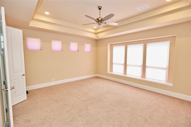 Building Photo - 1460 Waterton Dr