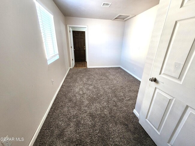 Building Photo - 14228 Lasso Rock Dr