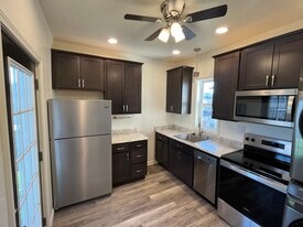 Building Photo - 334 Concord Ave