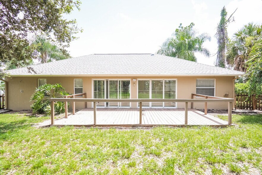 Building Photo - 3644 Ribera Ave