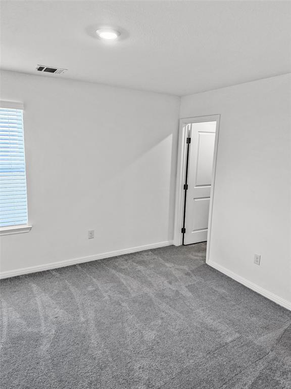 Building Photo - 5800 Beverly Pr Rd