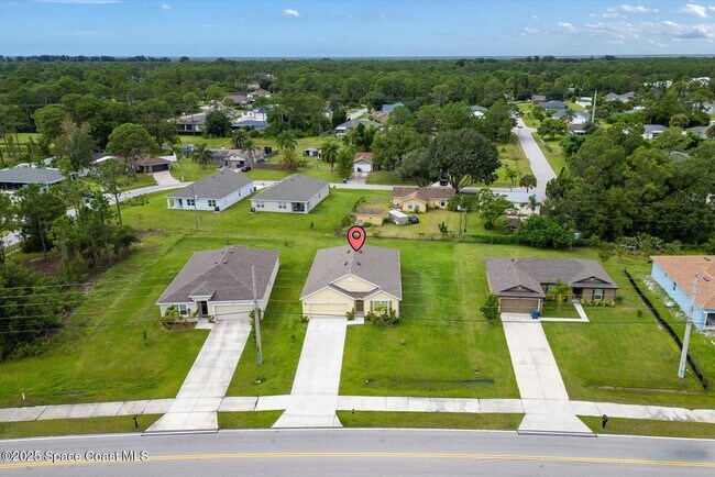 Building Photo - 2158 Jupiter Blvd SW