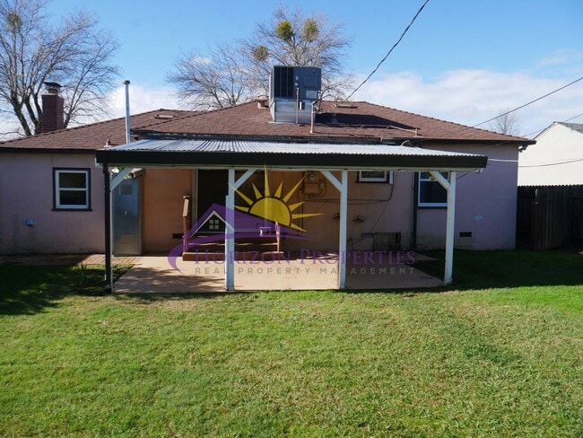 Building Photo - Unique 3 Bed 1.5 Bath 1,173 Sq. Ft. South Sacramento Home in Freeport Village