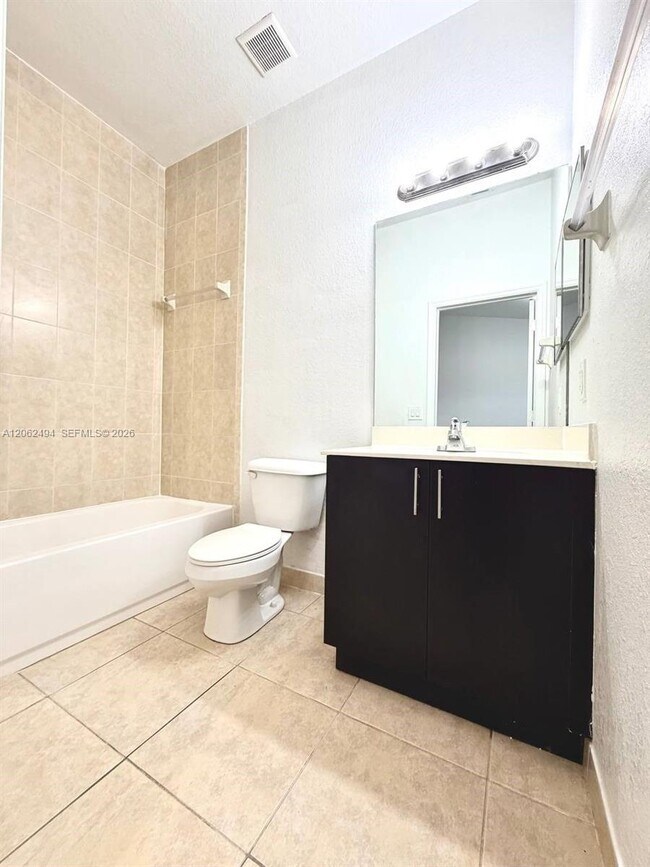 Building Photo - 3431 W 80th St
