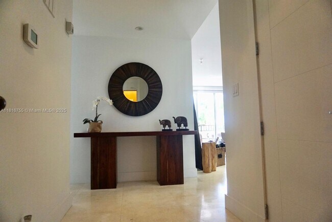 Building Photo - 151 Crandon Blvd