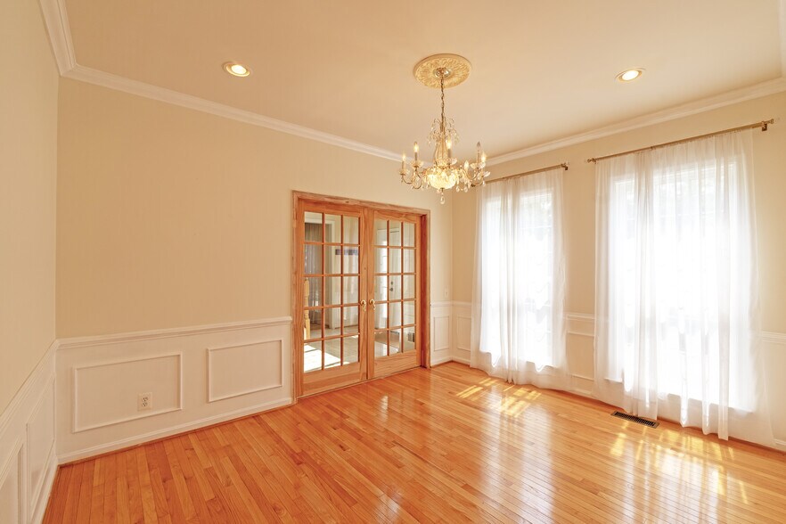 Building Photo - 47174 Chambliss Ct