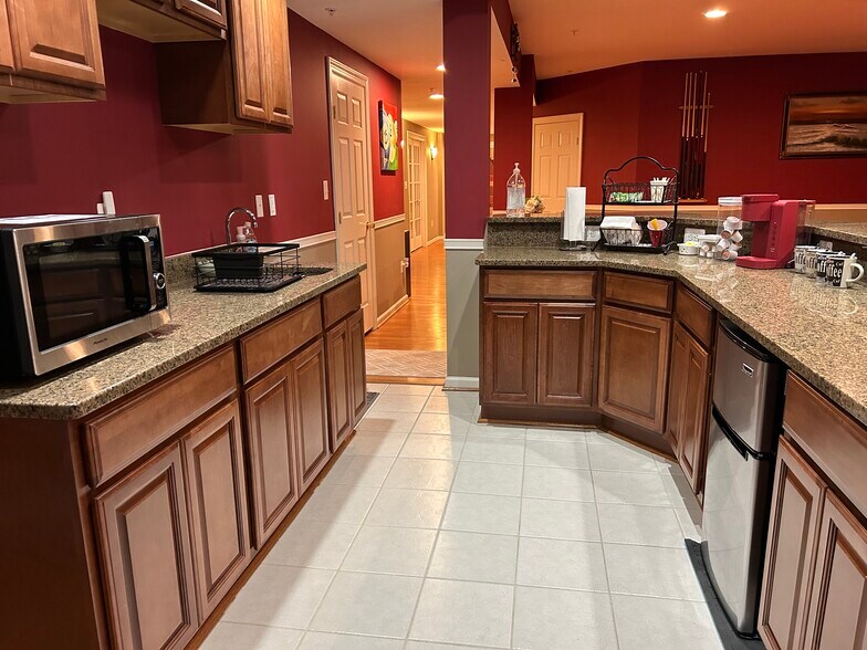 Building Photo - 7612 Killbarron Dr