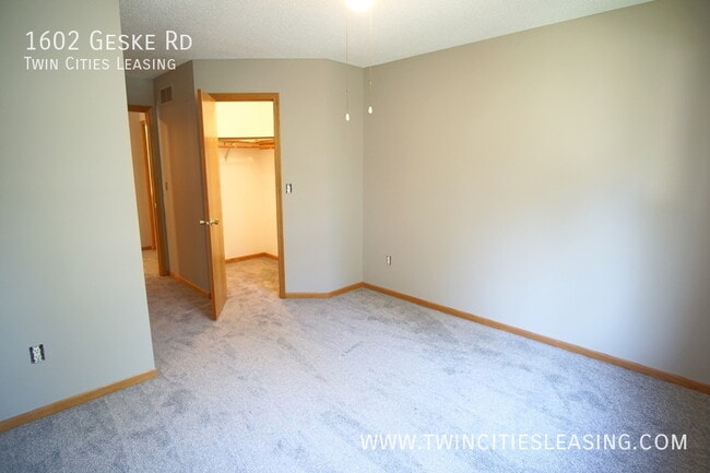 Building Photo - 1602 Geske Rd