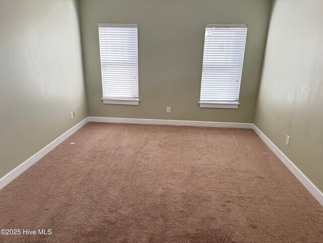 Building Photo - 1801 Fox Den Way