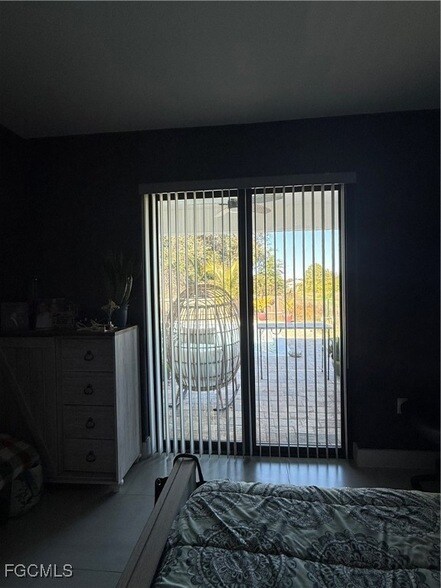 Building Photo - 3800 10th St W