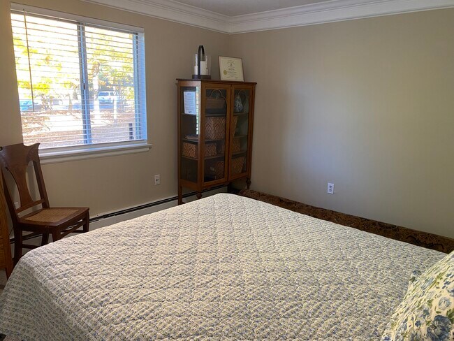 Building Photo - 30 Stony Brook Dr